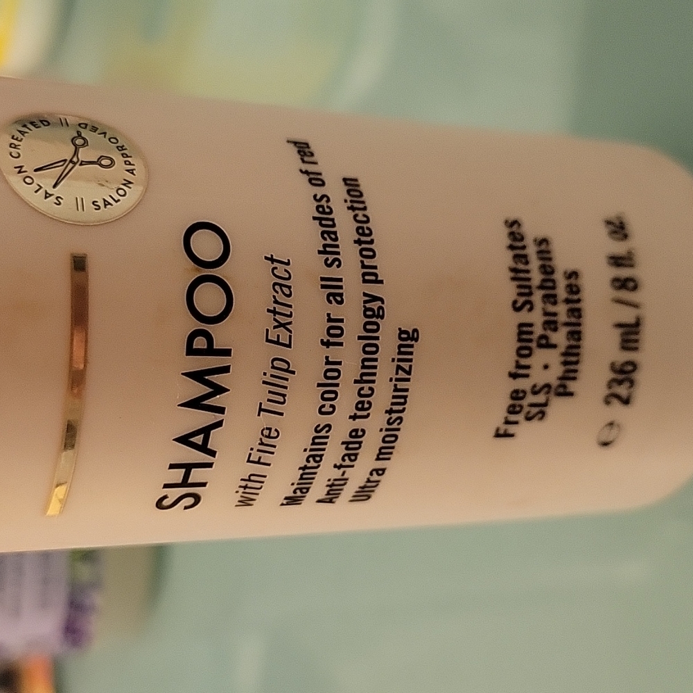 Marc Anthony - For Reds - Complete Color Shampoo - Picture 3 of 5